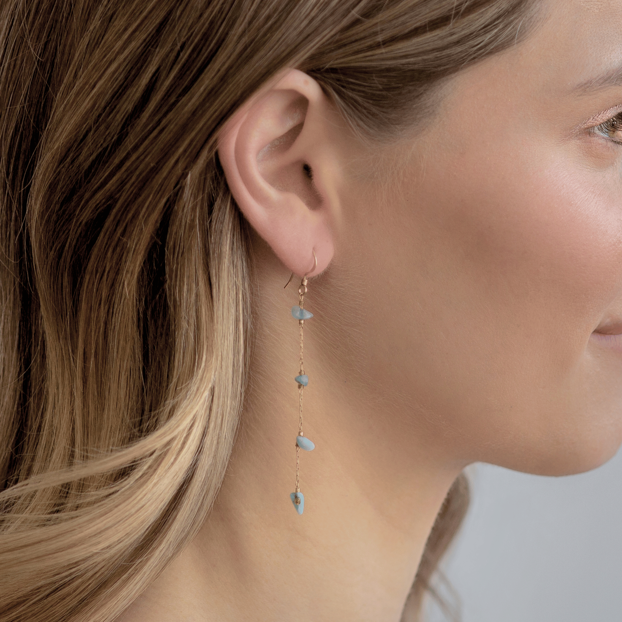 Lapiz Lazuli Gold Chain Earrings